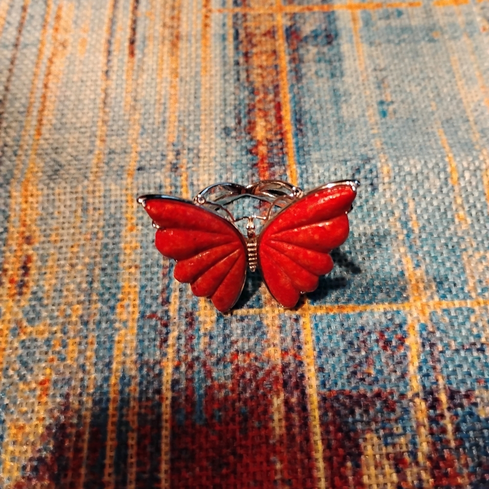 Elegant Red Butterfly Ring